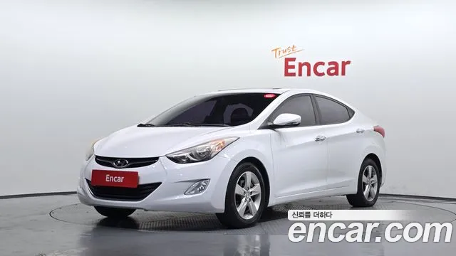 Hyundai AVANTE 2012 — photo 1