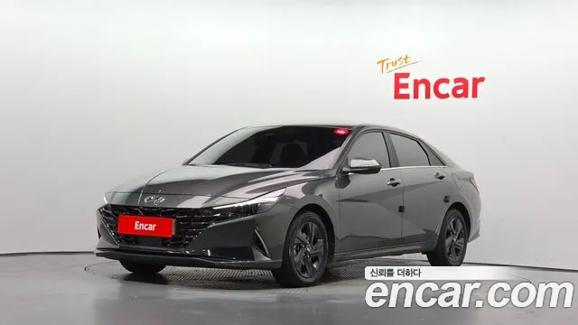 Hyundai AVANTE 2023 — photo 1