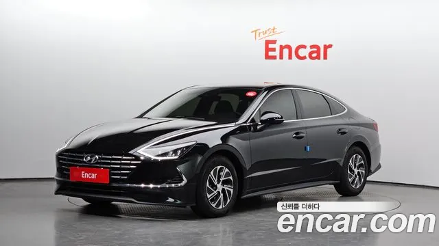 Hyundai Sonata 2022 — photo 1