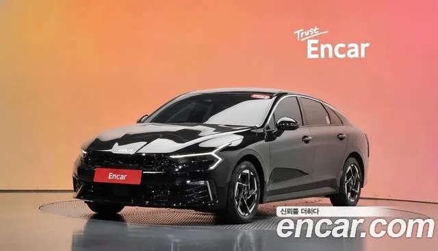 Kia K5 2025 — photo 1