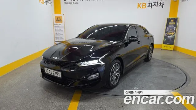 Kia K5 2023 — photo 1