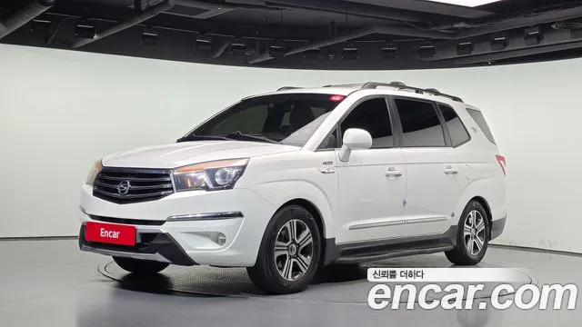KG Mobility KORANDO 2015 — photo 1