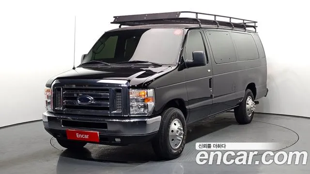 Ford E-Series 2012 — photo 1
