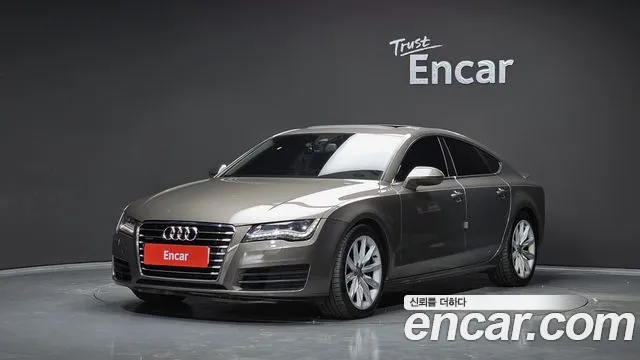 Audi A7 2012 — photo 1