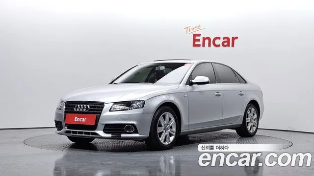 Audi A4 2010 — photo 1
