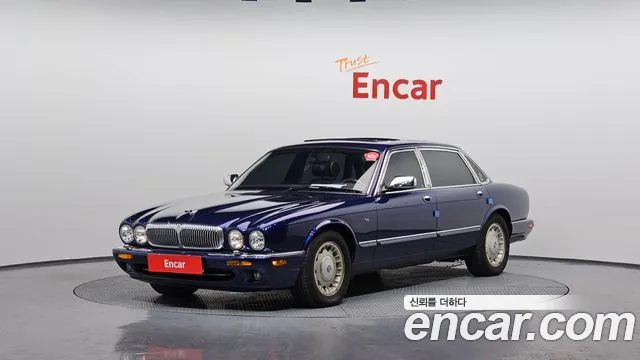 Jaguar Daimler 2002 — photo 1