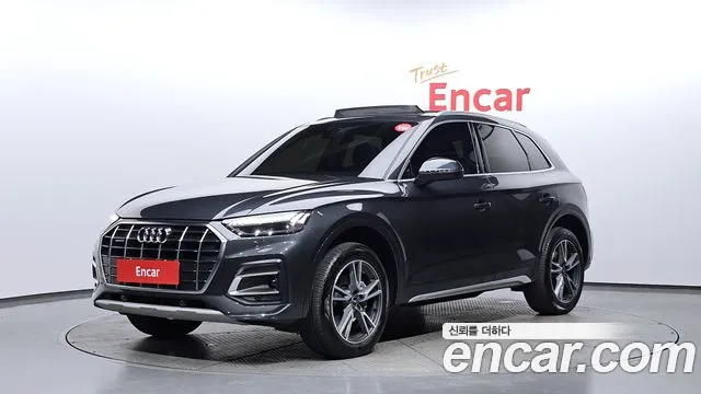 Audi Q5 2022 — photo 1