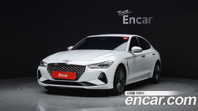 Genesis G70 2018 — photo 1
