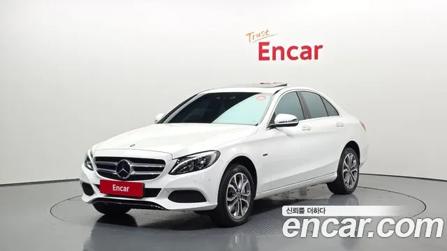 Mercedes-Benz C-Class 2018 — photo 1