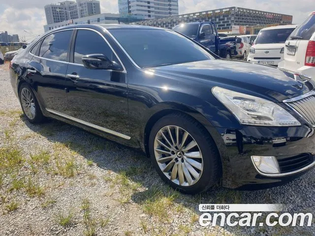 Hyundai Equus 2015 — photo 1