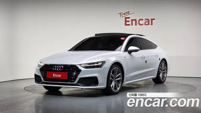 Audi A7 2021 — photo 1