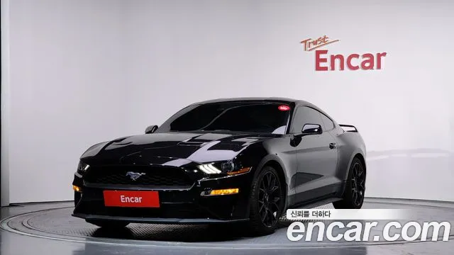 Ford Mustang 2018 — photo 1