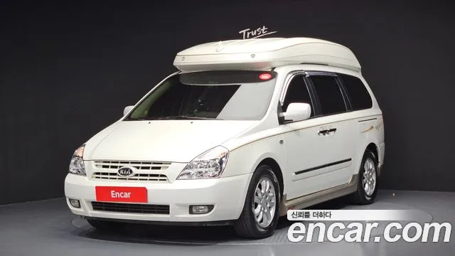 Kia Canival 2008 — photo 1