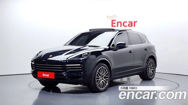 Porsche Cayenne 2021 — photo 1