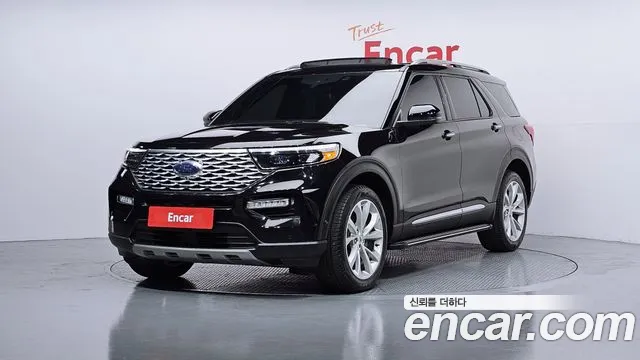 Ford Explorer 2023 — photo 1
