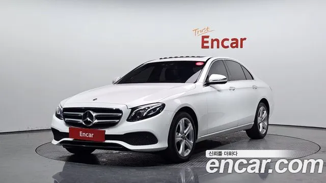 Mercedes-Benz E-Class 2018 — photo 1