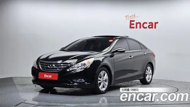 Hyundai Sonata 2011 — photo 1
