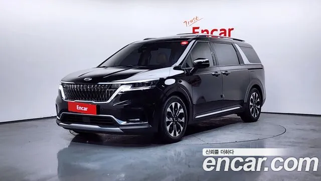 Kia Canival 2021 — photo 1