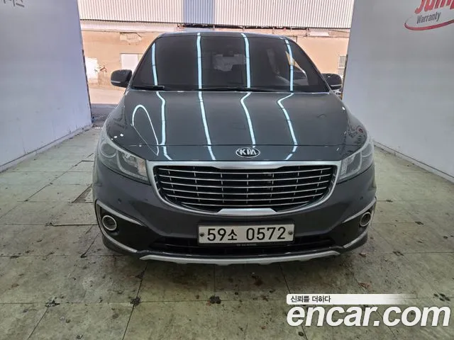 Kia Canival 2016 — photo 1