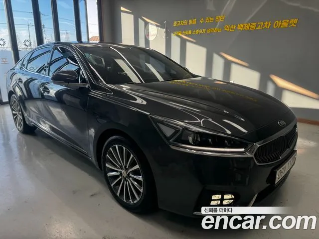 Kia K7 2018 — photo 1
