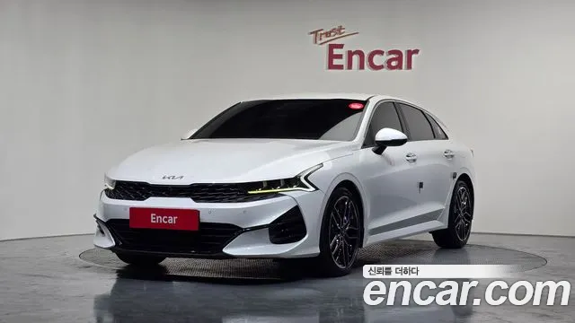 Kia K5 2022 — photo 1