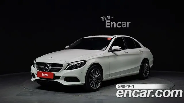Mercedes-Benz C-Class 2017 — photo 1