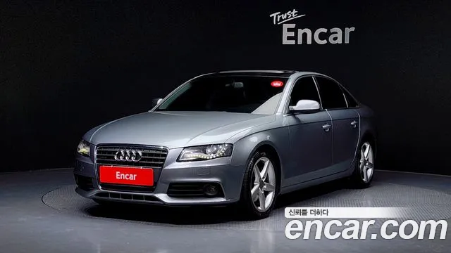 Audi A4 2012 — photo 1