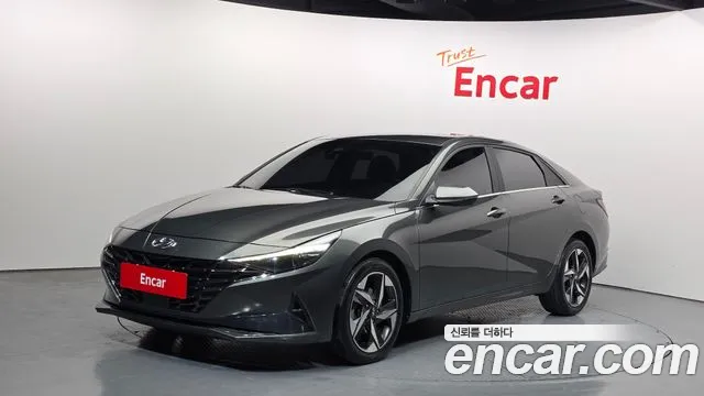 Hyundai AVANTE 2022 — photo 1