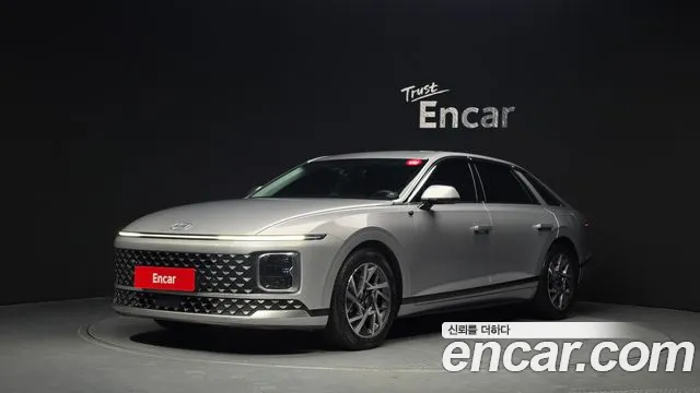 Hyundai Grandeur 2023 — photo 1