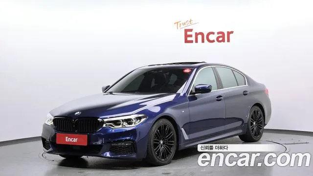 BMW 5-Series 2019 — photo 1