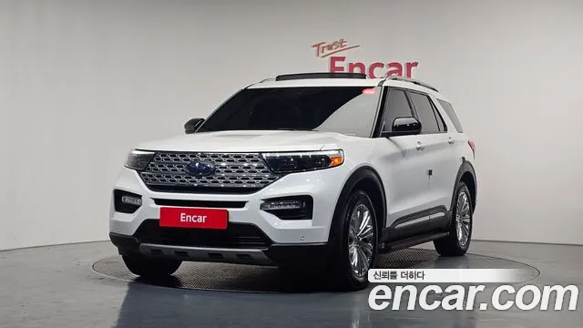 Ford Explorer 2021 — photo 1