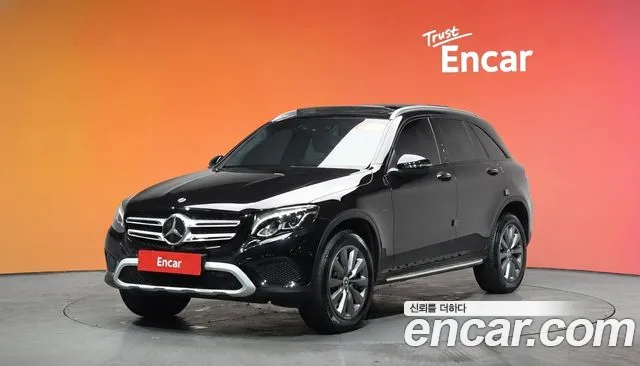 Mercedes-Benz GLC-Class 2019 — photo 1