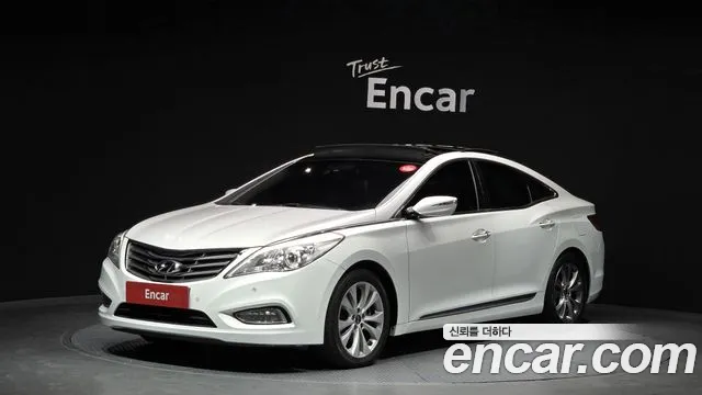 Hyundai Grandeur 2011 — photo 1