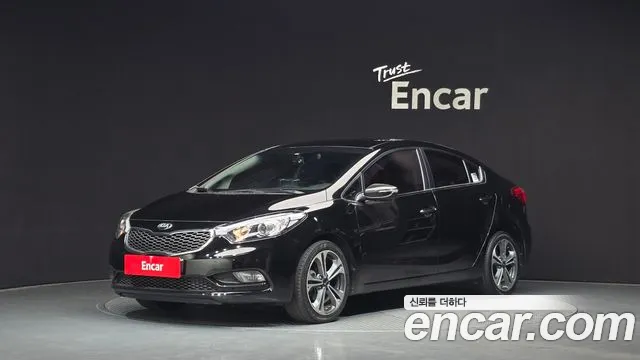 Kia K3 2015 — photo 1