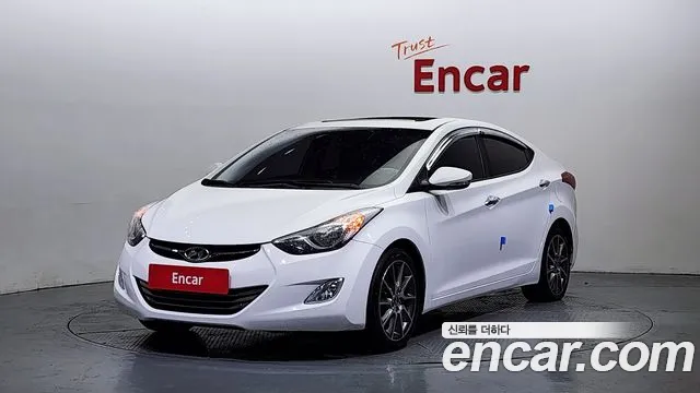 Hyundai AVANTE 2012 — photo 1