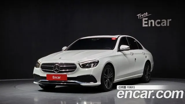 Mercedes-Benz E-Class 2021 — photo 1