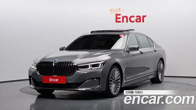 BMW 7-Series 2021 — photo 1