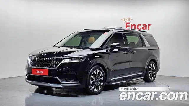 Kia Canival 2021 — photo 1