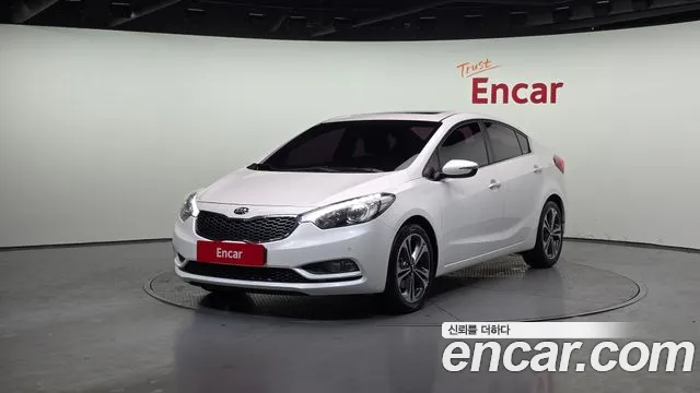 Kia K3 2015 — photo 1
