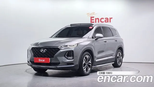 Hyundai Santafe 2019 — photo 1