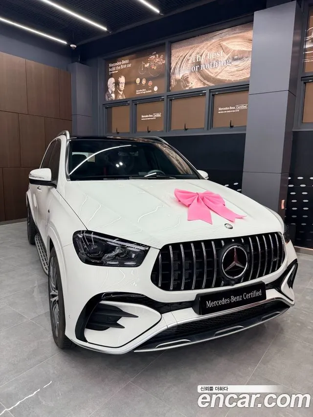 Mercedes-Benz GLE-Class 2025 — photo 1