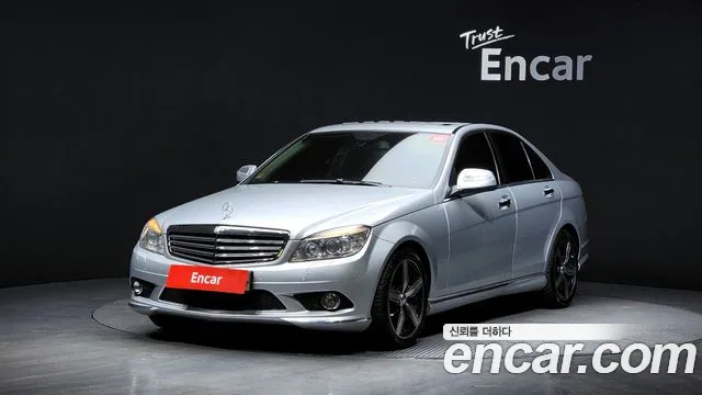 Mercedes-Benz C-Class 2009 — photo 1