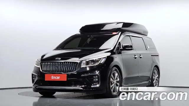 Kia Canival 2019 — photo 1