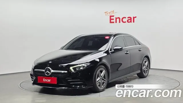 Mercedes-Benz A-Class 2020 — photo 1
