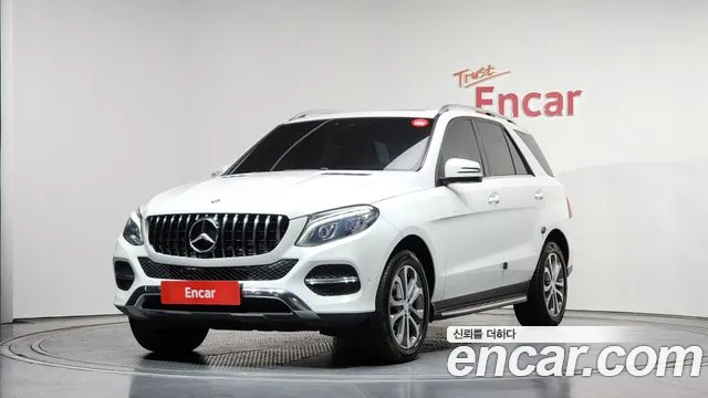 Mercedes-Benz GLE-Class 2016 — photo 1