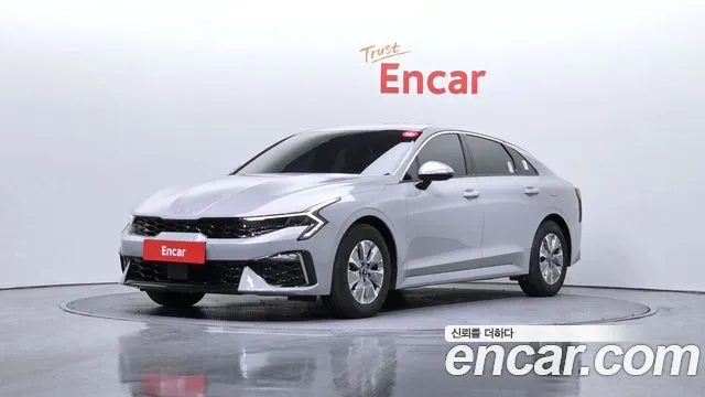 Kia K5 2025 — photo 1