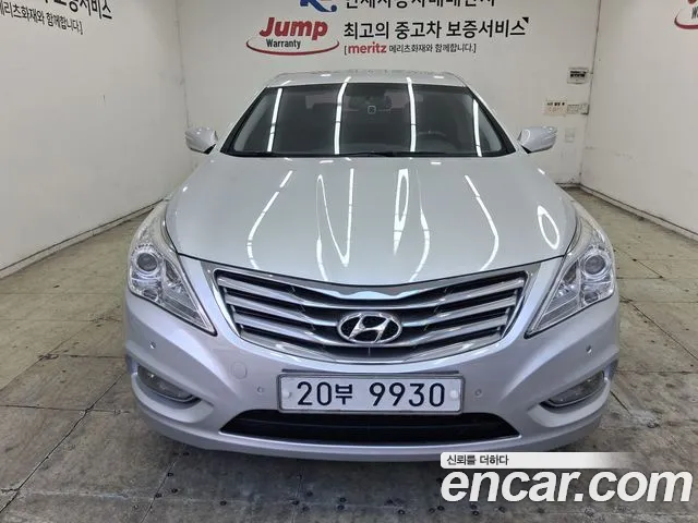 Hyundai Grandeur 2012 — photo 1