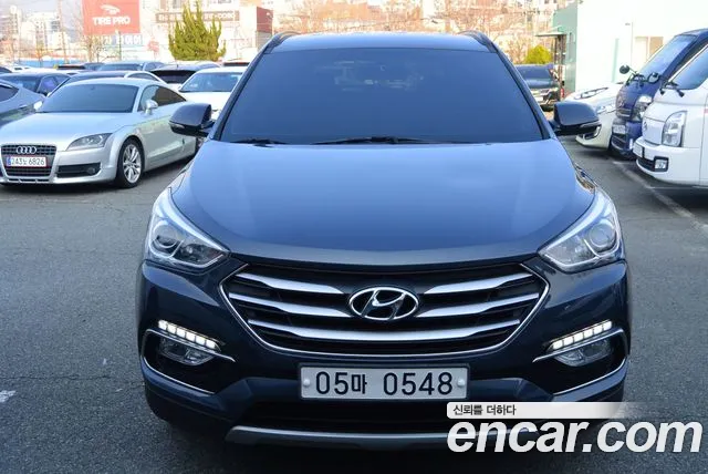 Hyundai Santafe 2016 — photo 1