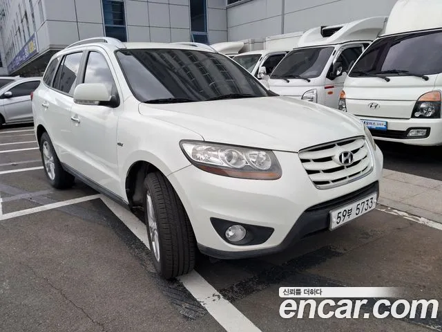Hyundai Santafe 2010 — photo 1