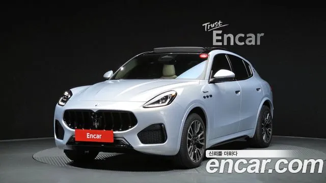 Maserati Grecale 2023 — photo 1